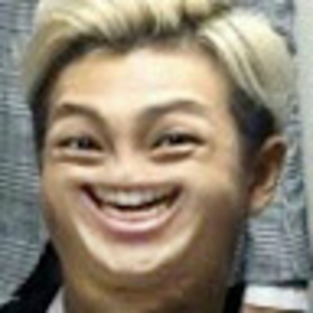 Meet your Posher, Elena